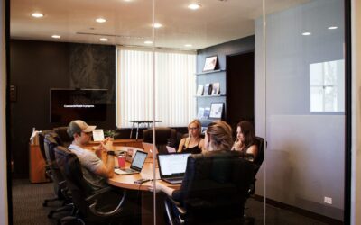 Using positive reinforcement to promote positive work environment