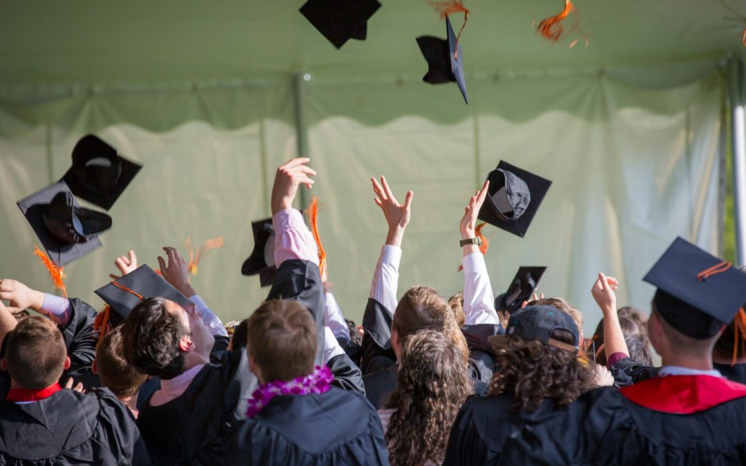 Custom Class Rings: Celebrating Academic Achievement with Personalized Keepsakes