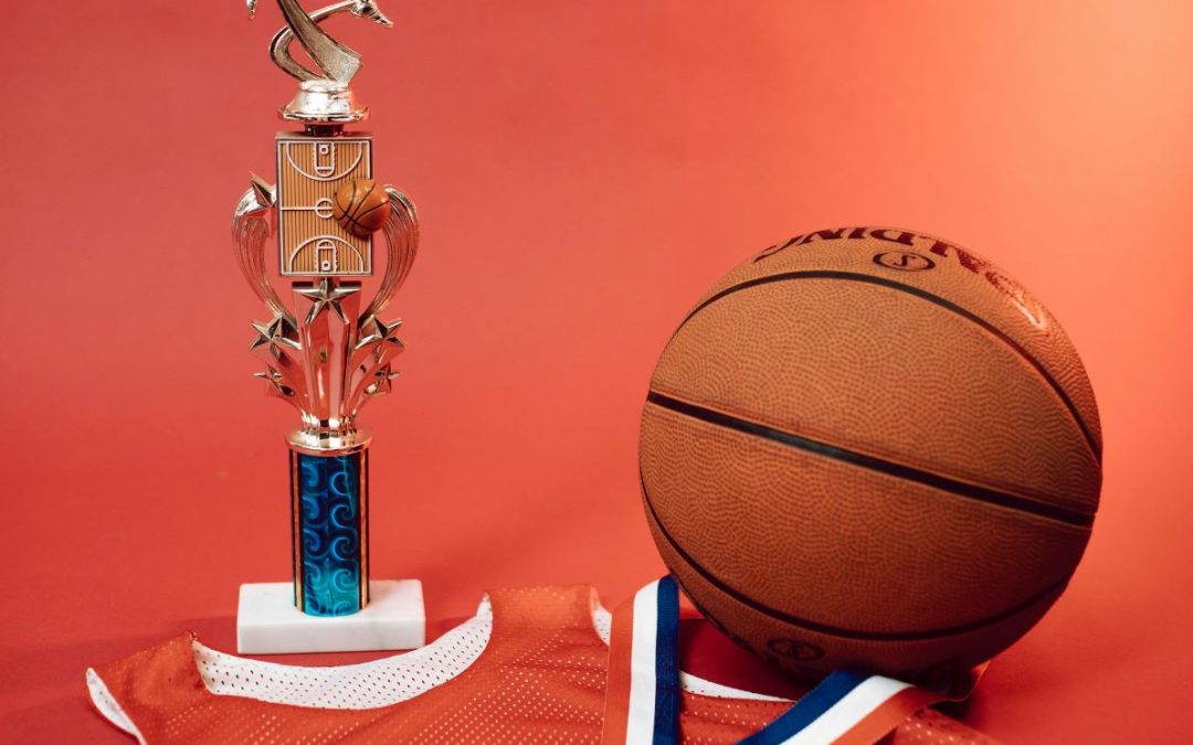 Comparing Award Types: When to Choose Medals vs. Trophies vs. Plaques