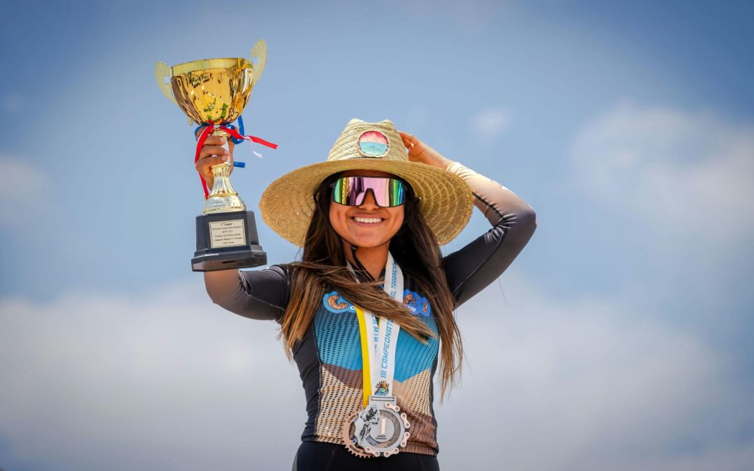 What to Write on a Trophy Plaque: Examples and Guidelines