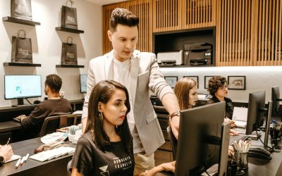 Best Awards for Your Management Team: A Complete Guide